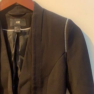 H&M Blazer - Peplum black with metal details
